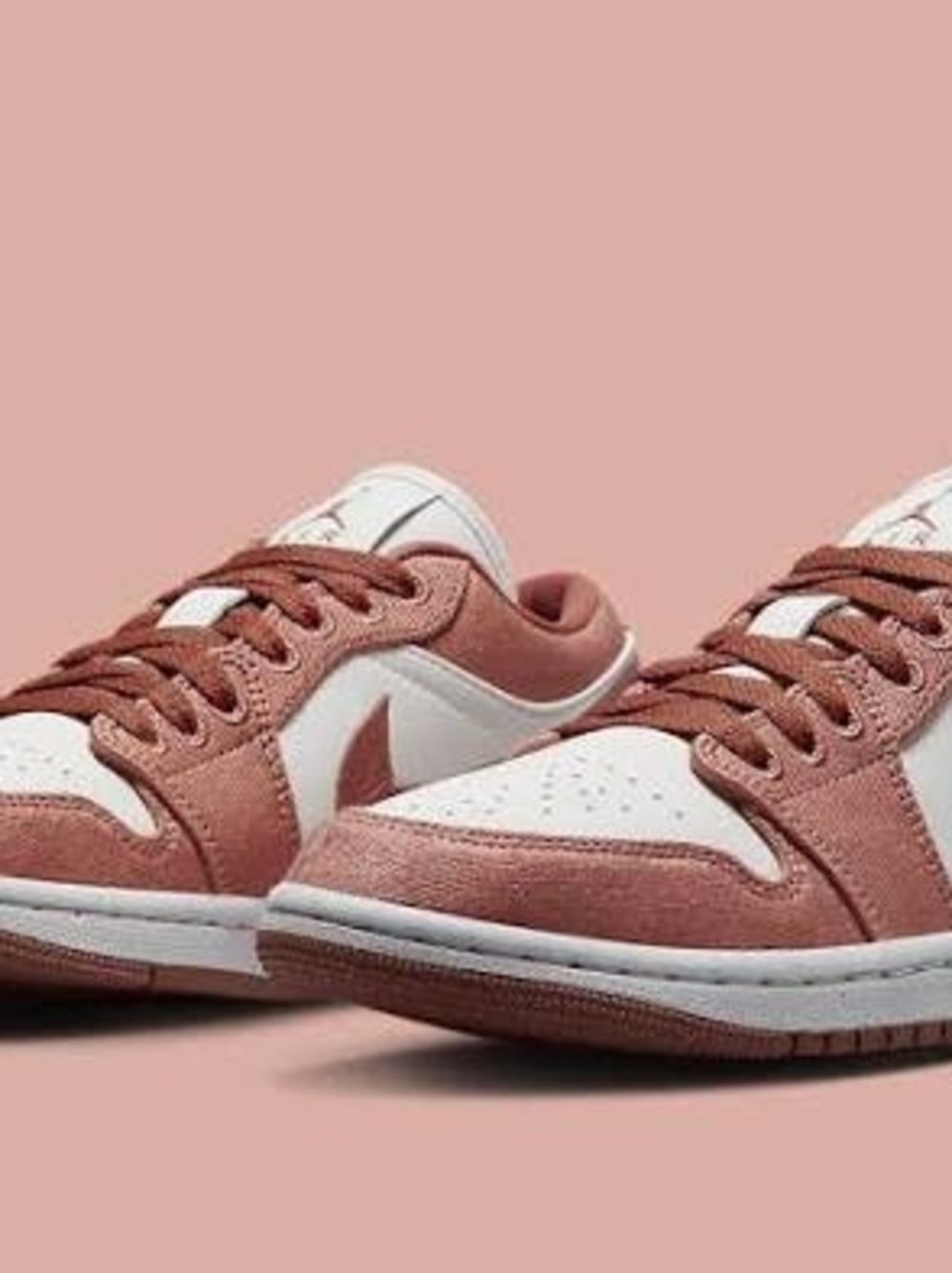 Jordan Low-Top Sneakers in Dusty Rose and White